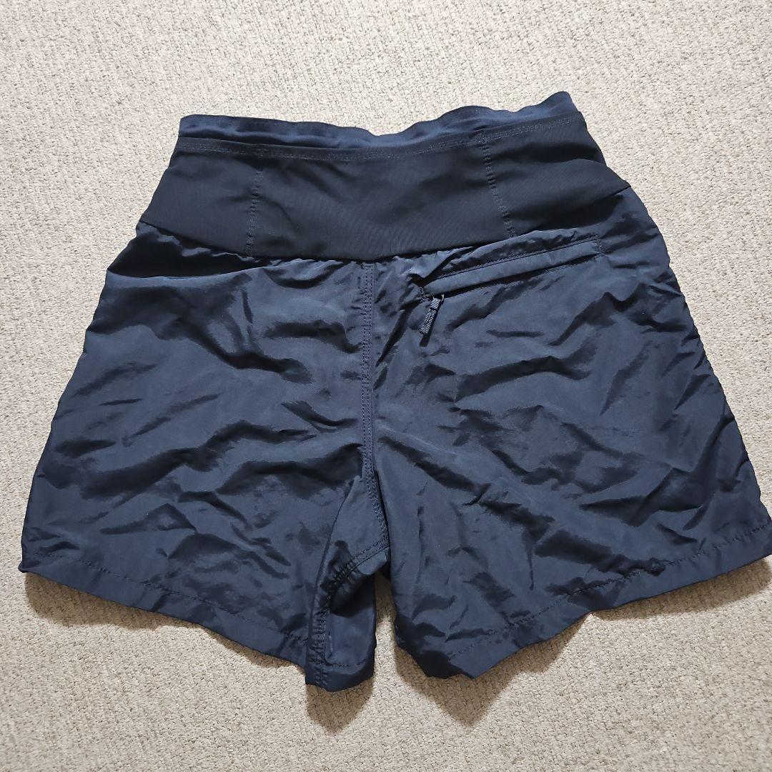 THE NORTH FACE 黒 ショートパンツ