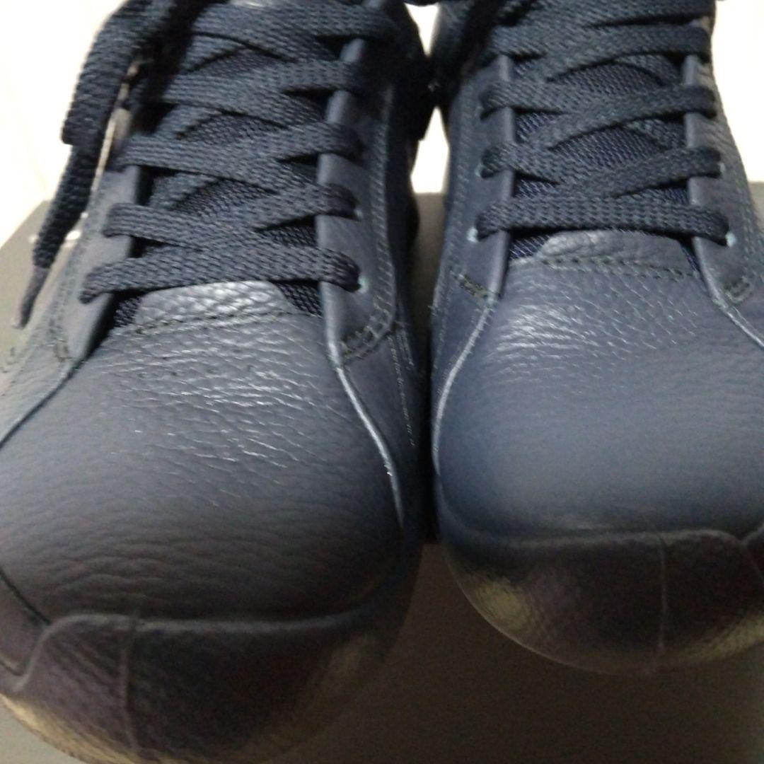 ECCO ネイビー レザー スニーカー