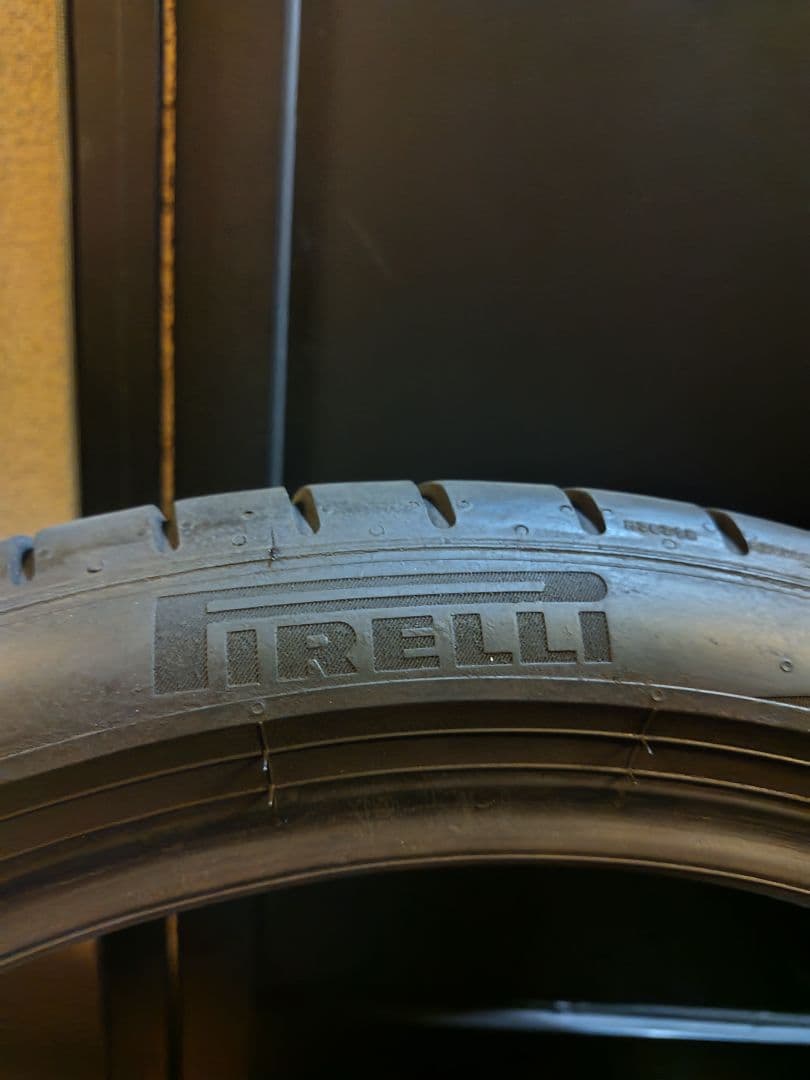 255/35/R19 PIRELLI　P-ZERO 2本　ランフラットタイヤ㉚