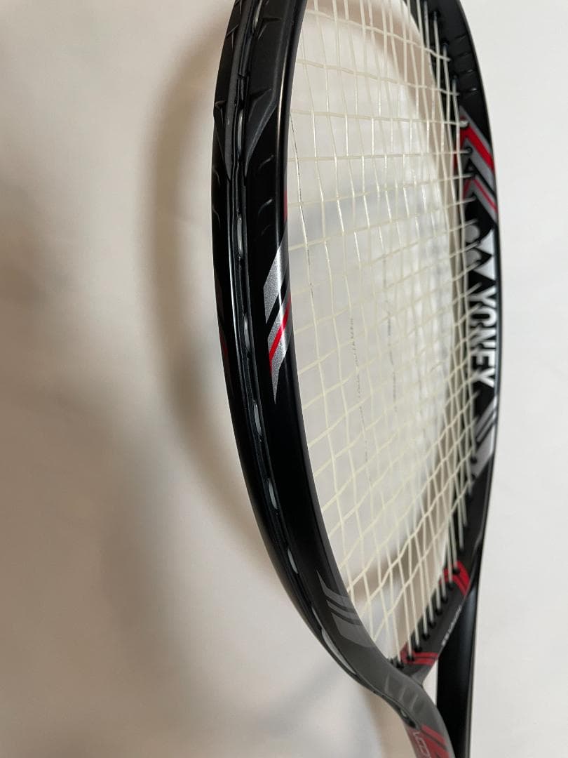 【使用回数少なめ】YONEX(ヨネックス) VCORE X FACTOR