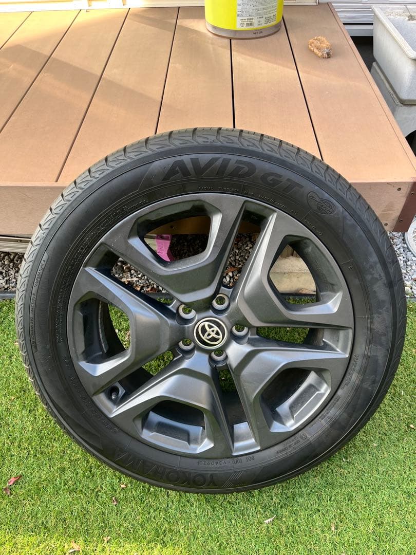 RAV4 アドベンチャー純正ホイール　夏タイヤ　235/55 R19