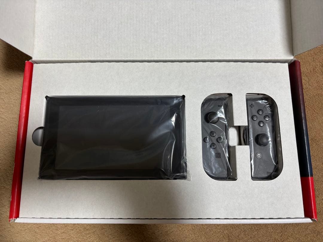 Nintendo Switch 本体 全付属品あり　動作確認済画面日焼けあり