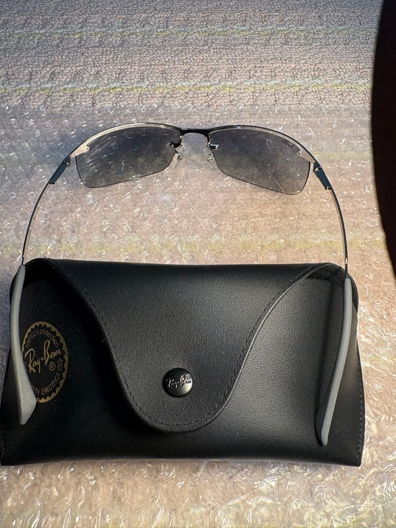 ま*ん様 Ray Ban RB3183