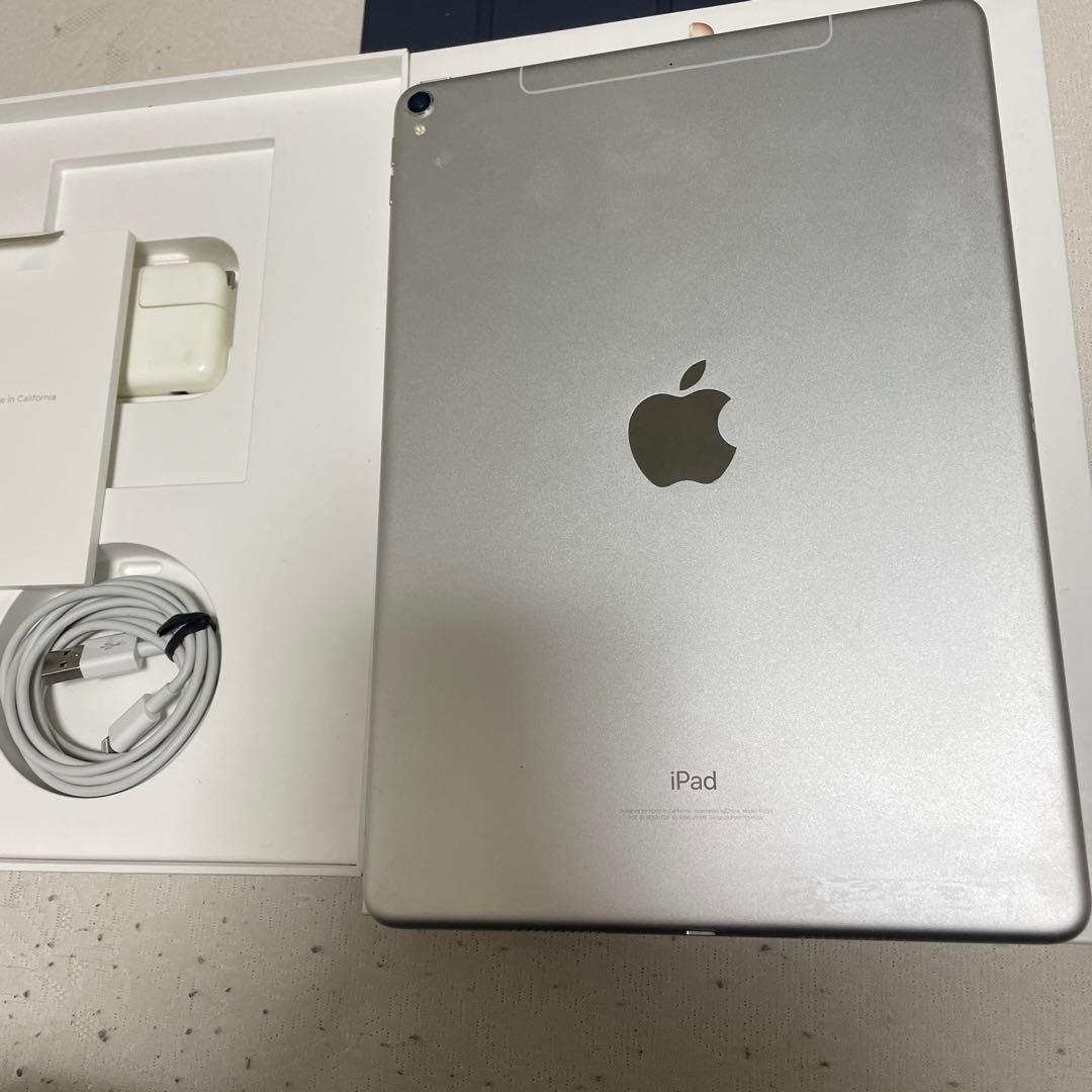 T*様 Apple iPad Pro 10.5インチ64GB ホワイト　バッテリ