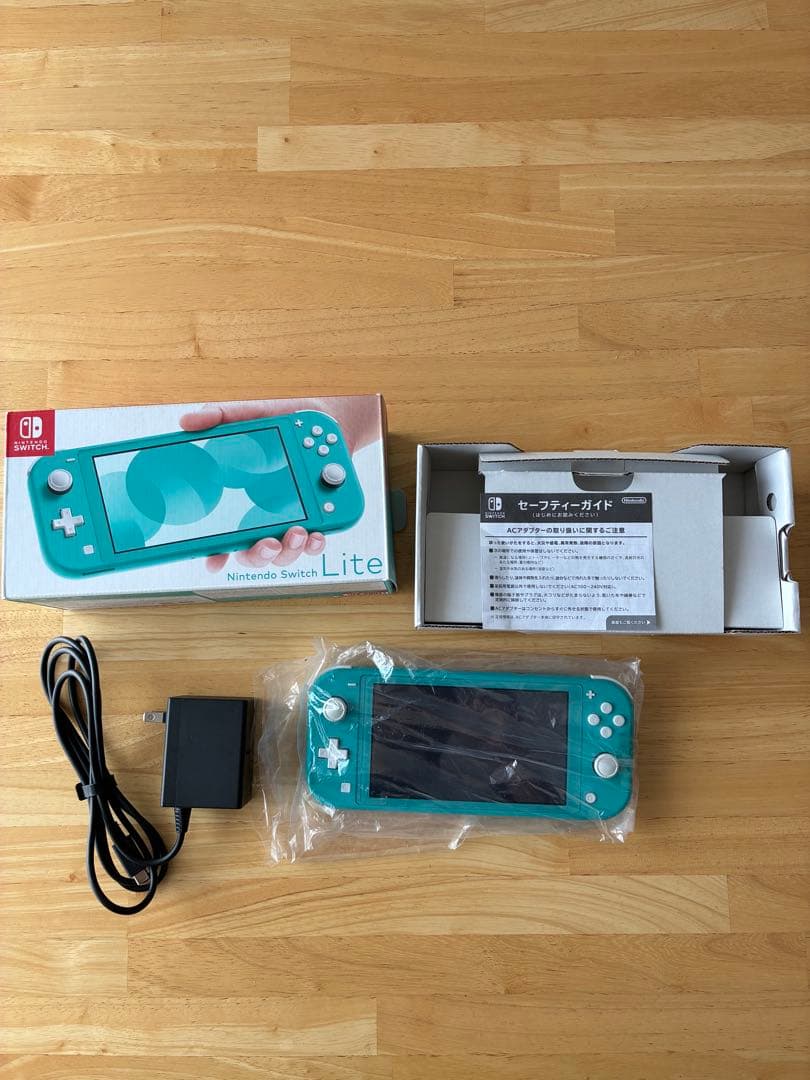 Nintendo Switch Lite ターコイズ　プレイ時間100時間