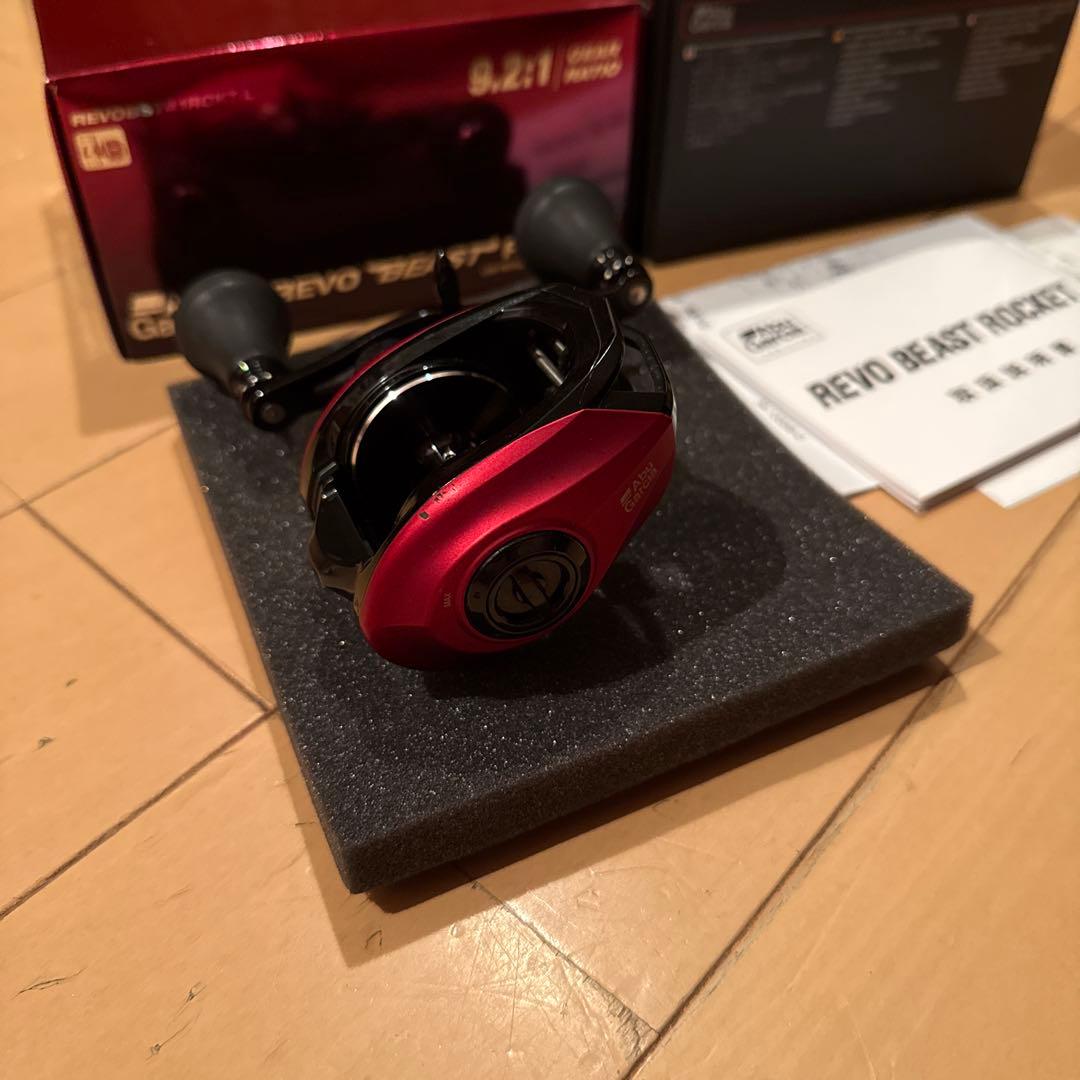 Revo BEAST ROCKETレボビーストロケット　左巻き