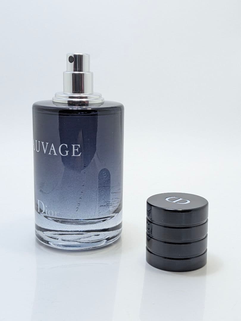 未使用品　ディオール ソヴァージュ EDT 60ml 箱付き　ギフトボックス付