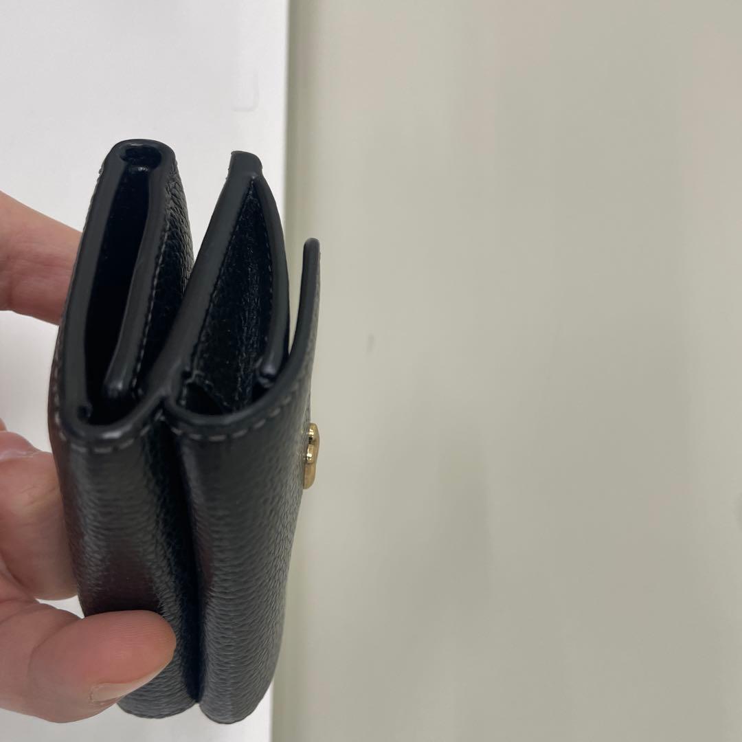 COACH 三つ折り財布