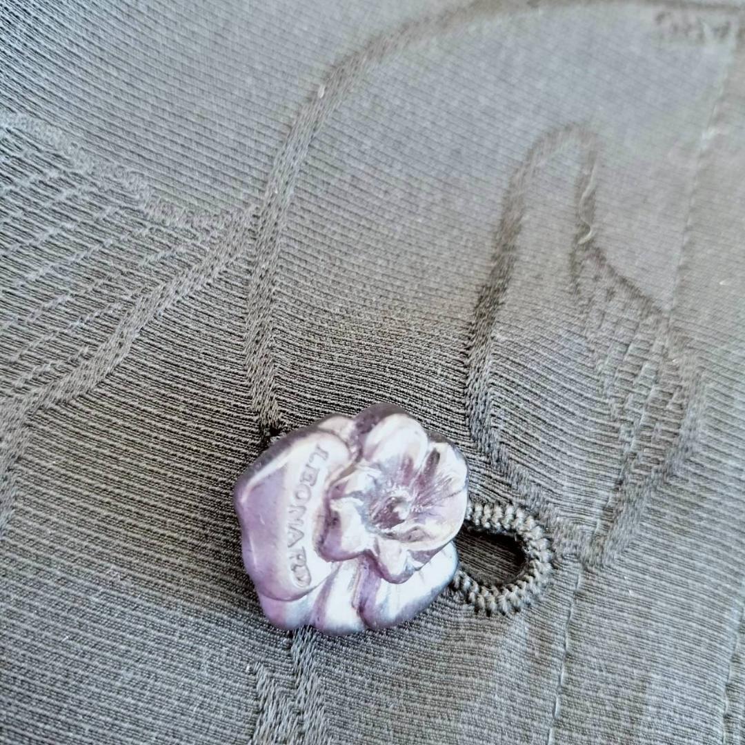 美品⭐️レオナール テーラードジャケット　花柄刺繍　ラインストーン　サイズ13号