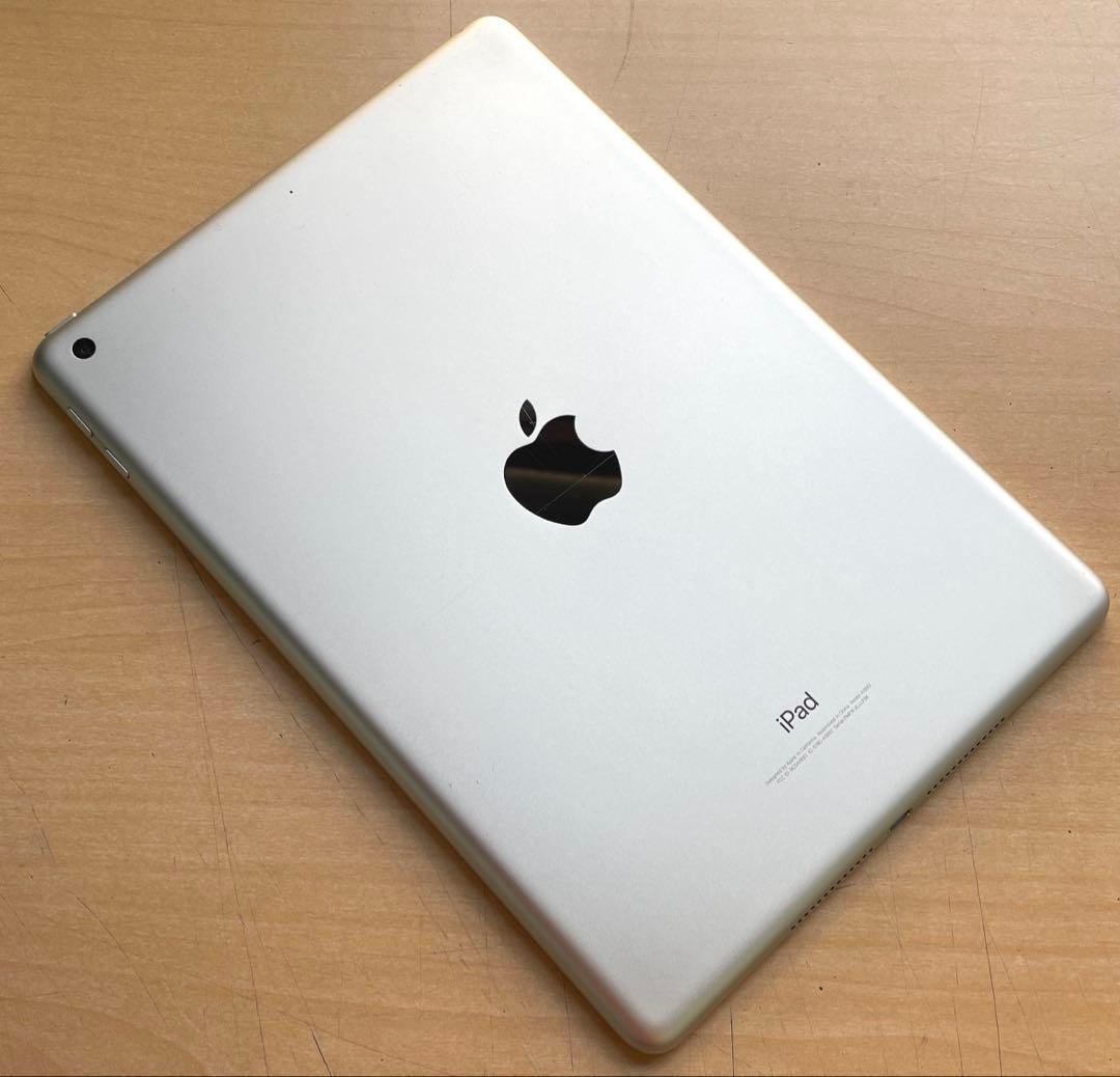 iPad 第6世代　A1893　Wi-Fiモデル　シルバー　32GB #3