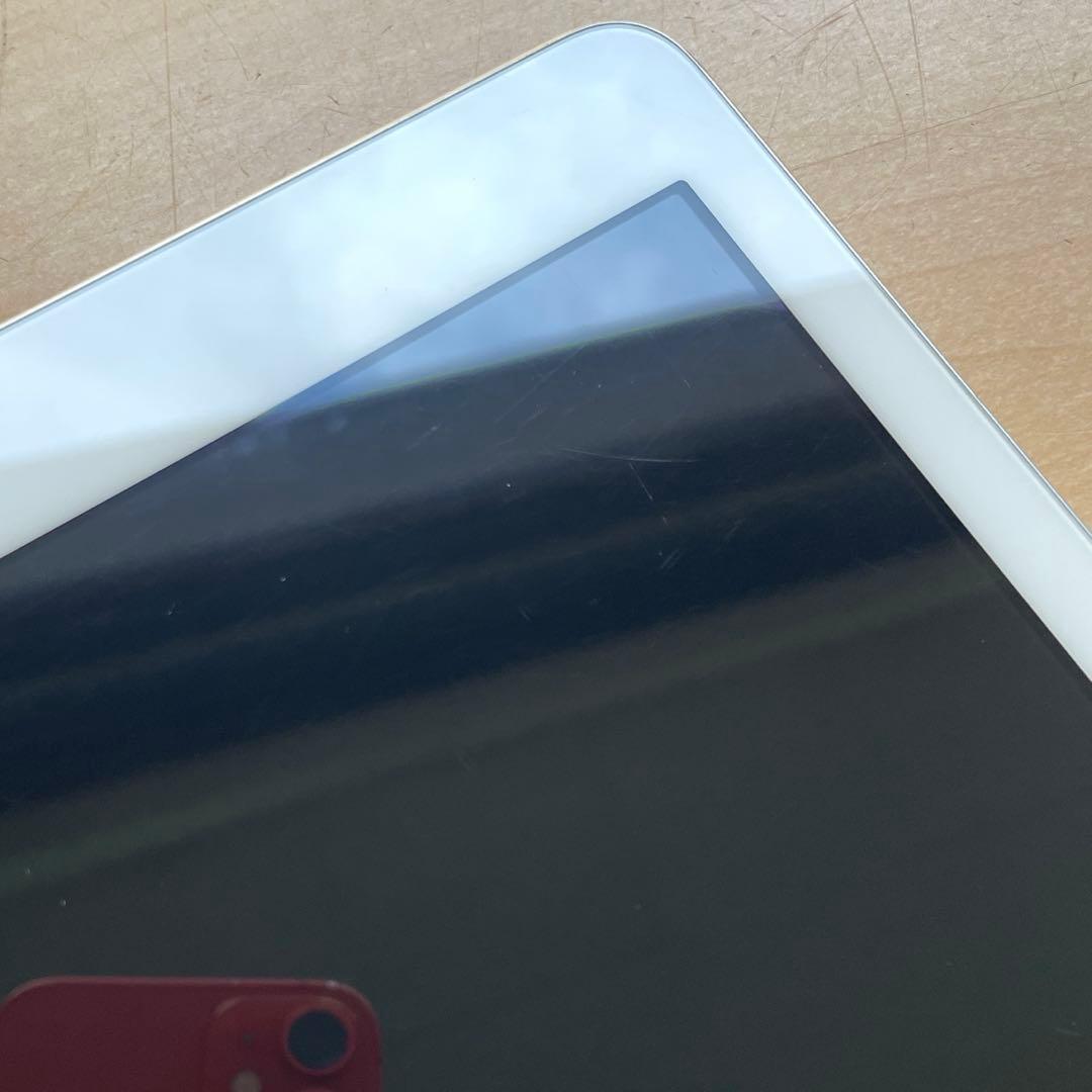 iPad 第6世代　A1893　Wi-Fiモデル　シルバー　32GB #3