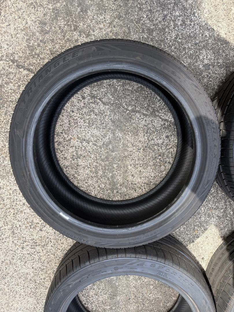 245/40r20タイヤ4本！！