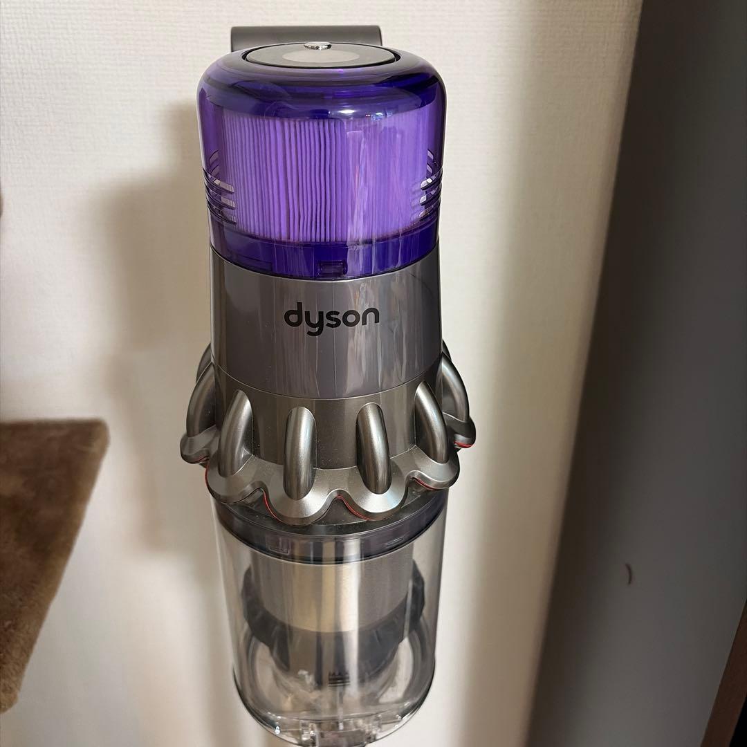 Dyson V11 Fluffy SV14 バッテリー新品交換済コードレス掃除機