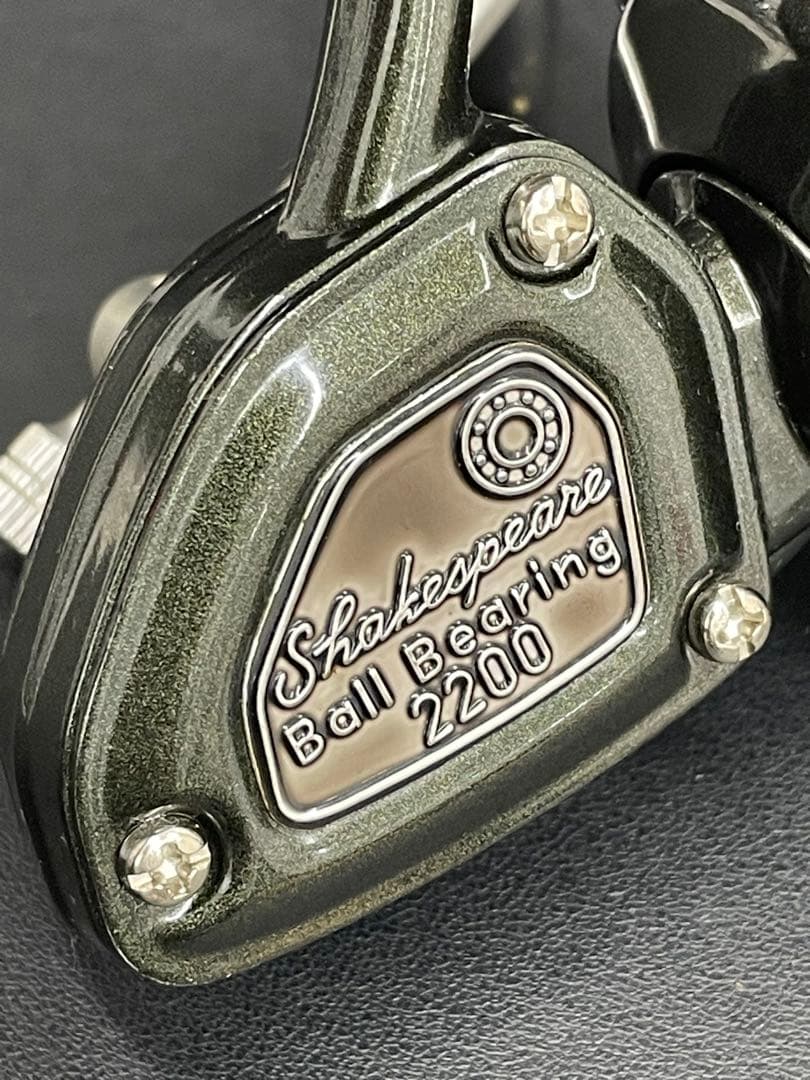 【Ｅ】シェイクスピア Ball Bearing 2200 スピニングリール