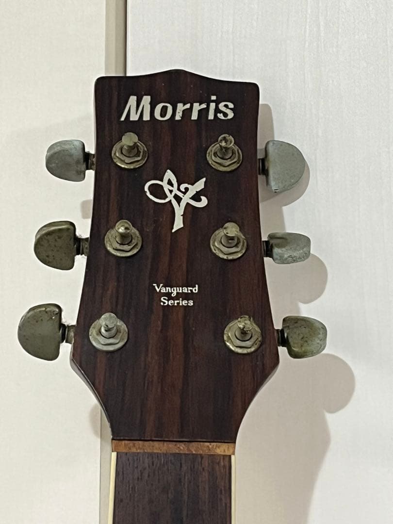 早期売りの為セール中　Morris アコースティックギター　MV-701