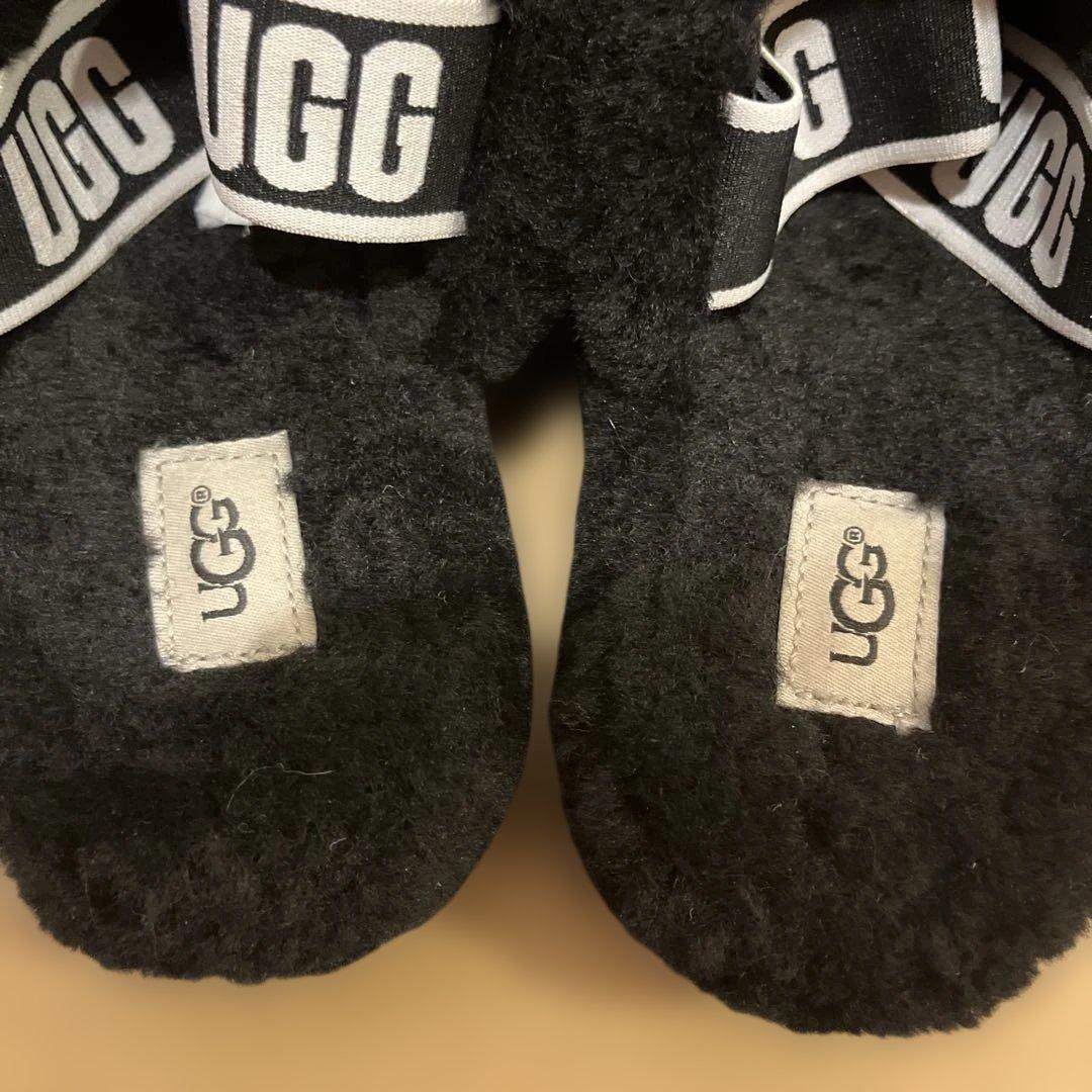 【美品】UGG ブラック ムートン　ボア スリッパ　25cm