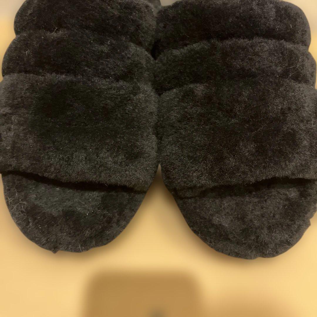 【美品】UGG ブラック ムートン　ボア スリッパ　25cm