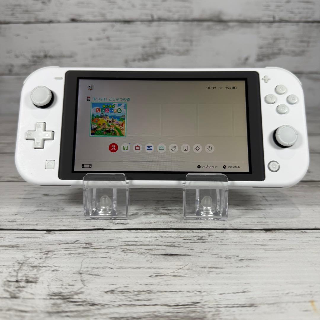 Nintendo Switch Lite カスタム品 eXtremeRate
