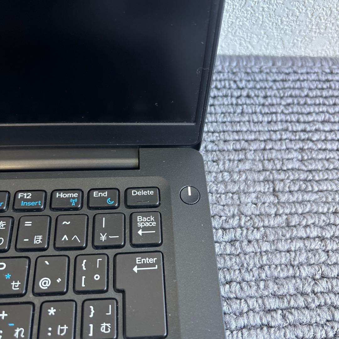 DELL latitude 7390 i5第8世代　メモリ8GB #7051