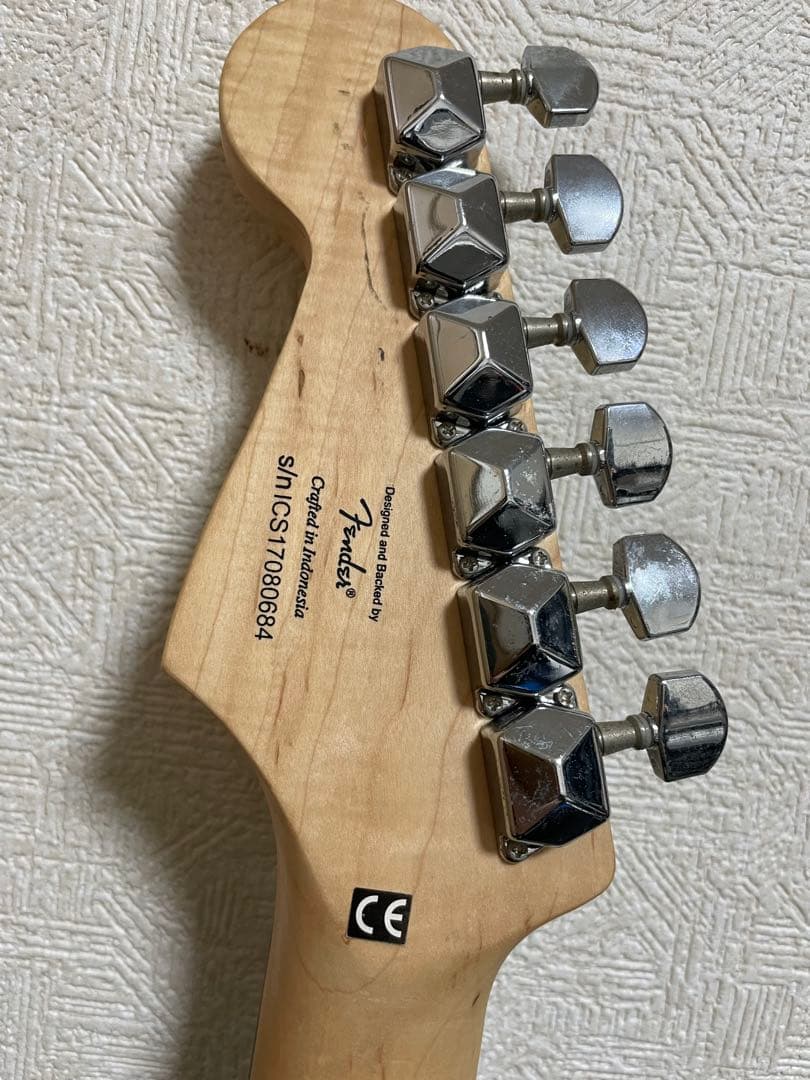 Squier by Fender スクワイアスクワイヤーストラトキャス