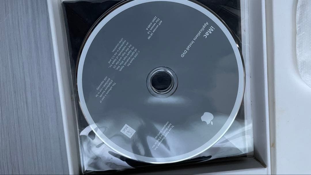 Apple 純正 ワイヤレスキーボード •マジックマウス •DVDセット 美品