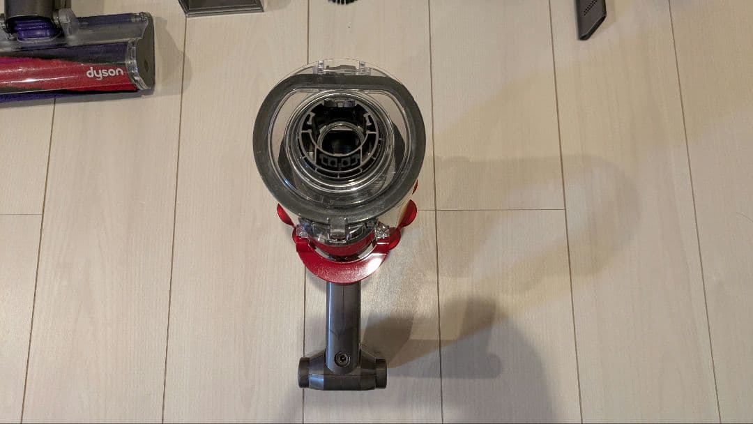 価格見直し Dyson V10 fluffy アタッチメント多数 中古品