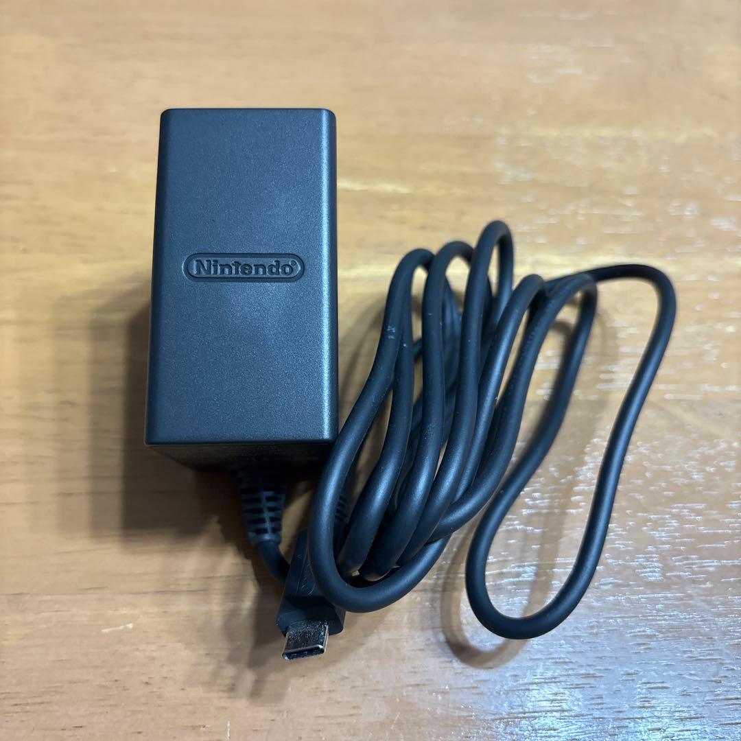 ケ*ー様 【美品】Nintendo Switch Lite ターコイズ　充電スタ