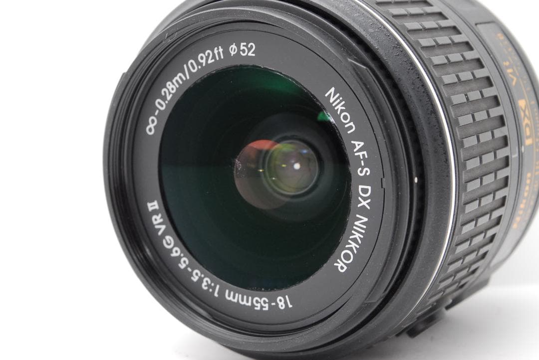 【箱付き・新品級ショット数】Nikon D5300　WiFi　スマホ転送　レッド