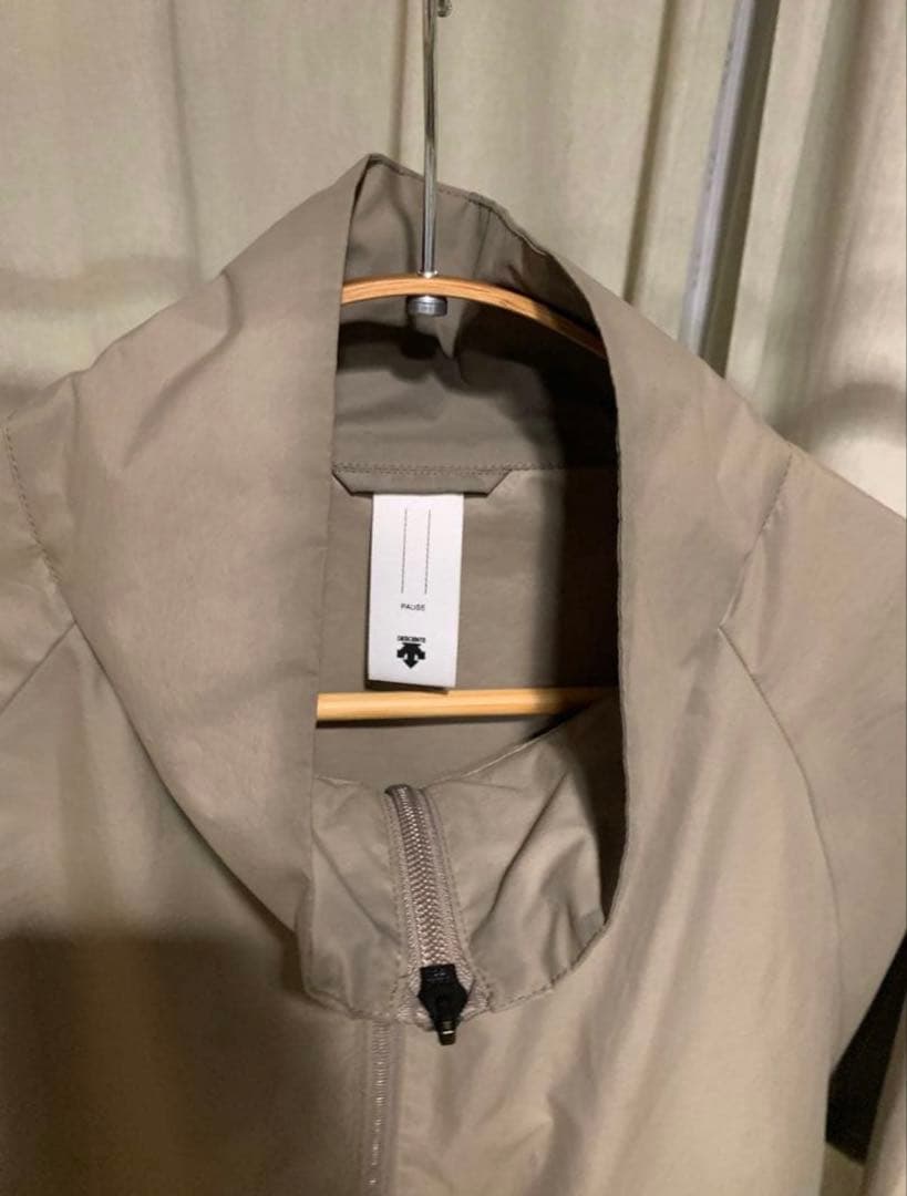 デサント　DESCENTE PAUSE 軽量撥水ブルゾン