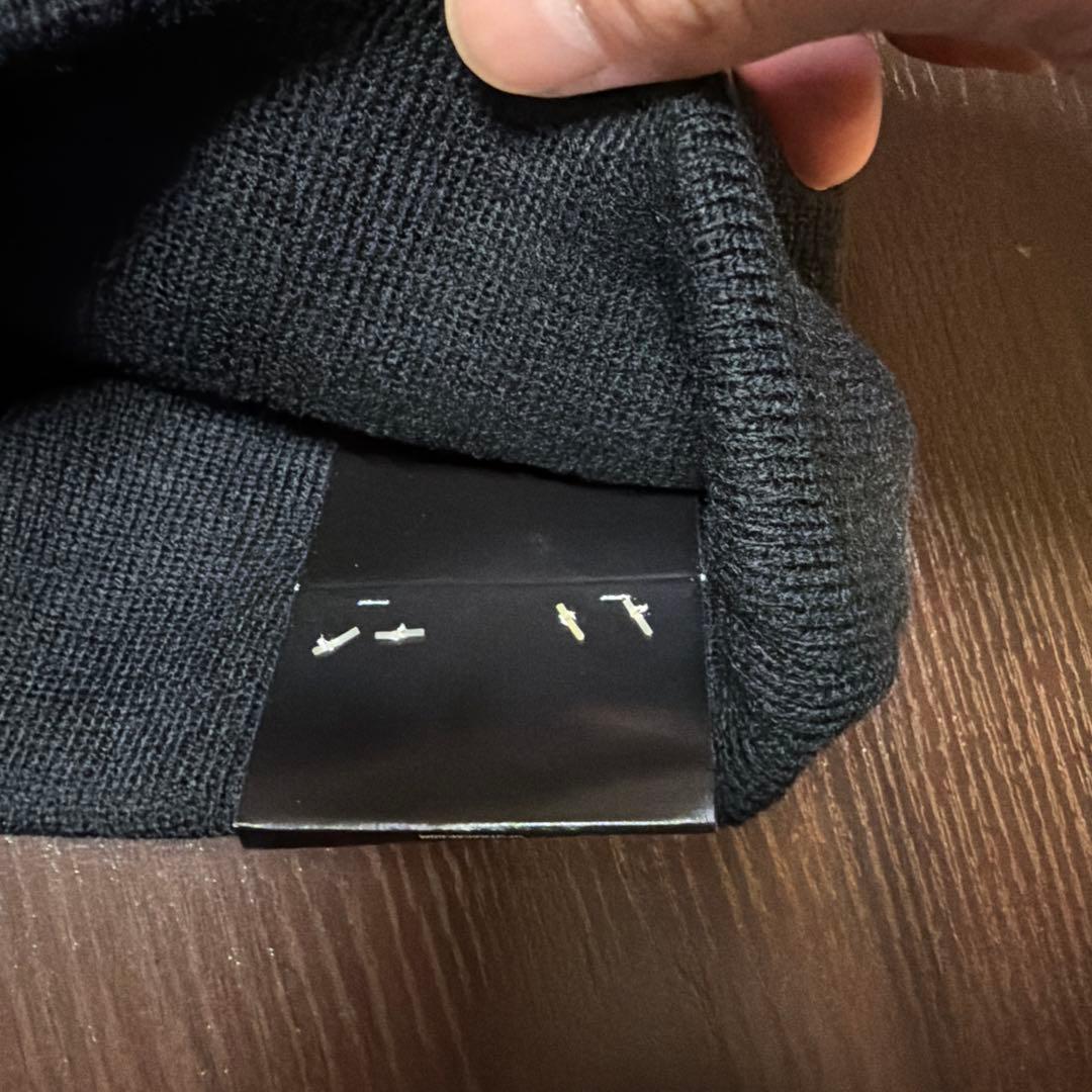 大*場様 Supreme ニット帽 ブラック Sロゴ