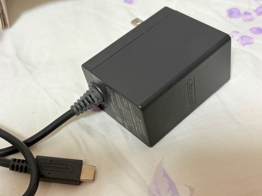 【美品】Nintendo Switch 本体バッテリー強化版 付属品全部