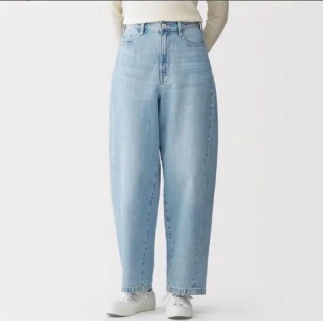 未使用無印良品　木の実から作ったカポック混　デニム　コクーンパンツ