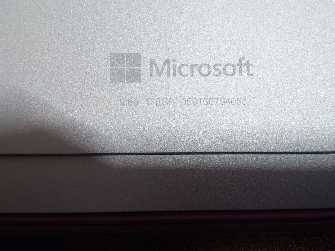 まゆみ【再々値下げ！】Surface Pro 7 i5 8GB 128GB