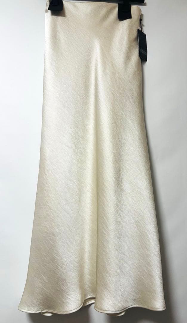 新品＊anuans サテンナロースカート＊エクリュ　S