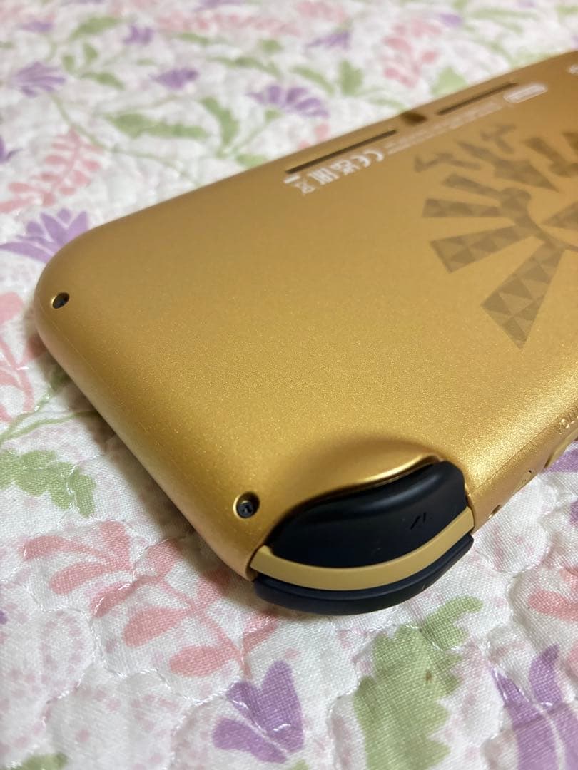 【美品】Nintendo Switch Lite ハイラルエディション