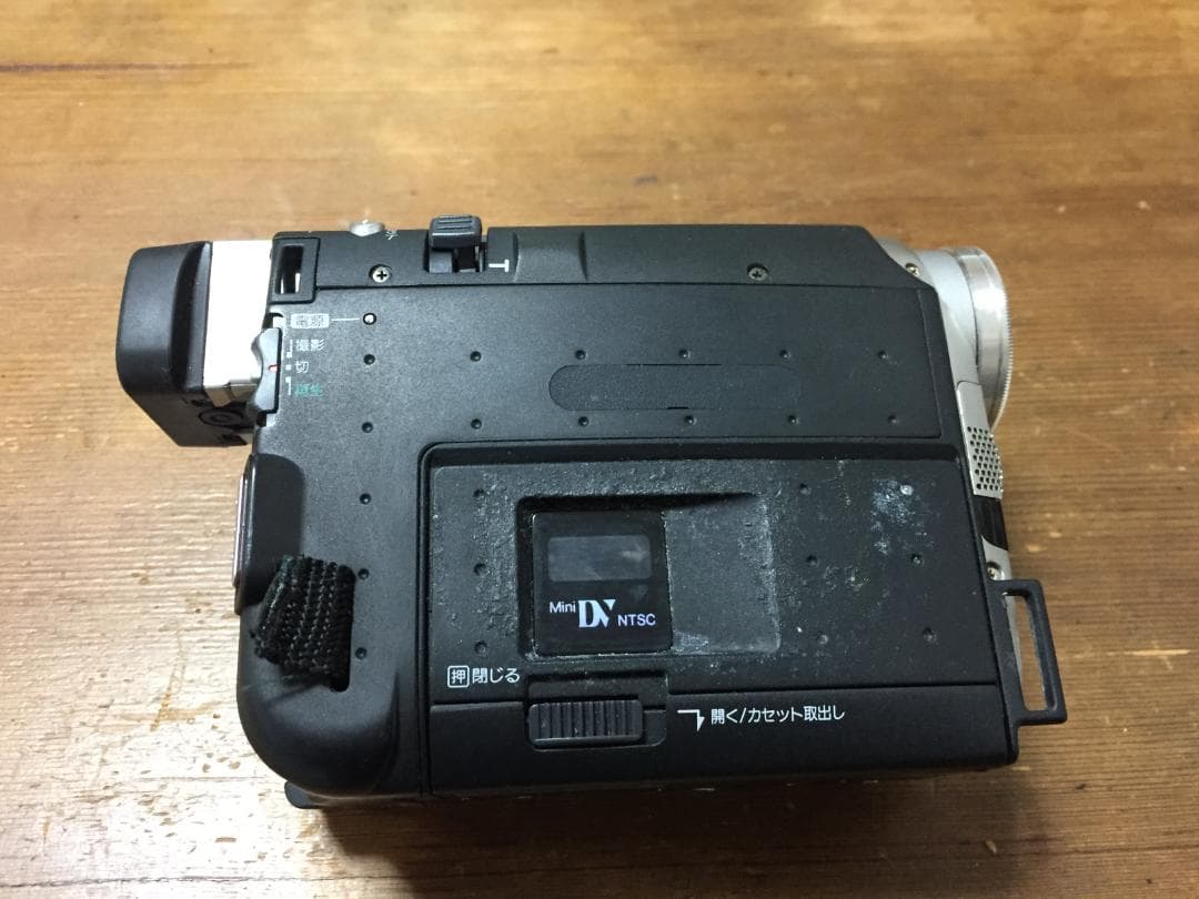 撮影再生ダビングOK　Panasonic NV-DS7　付属品完備　動作OK