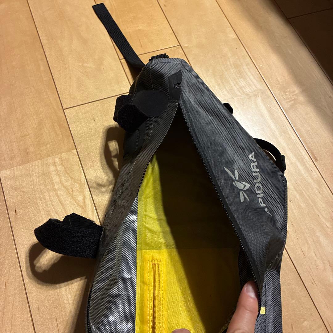 Apidura アピデュラ　フレームバッグ　Frame pack 4.5L