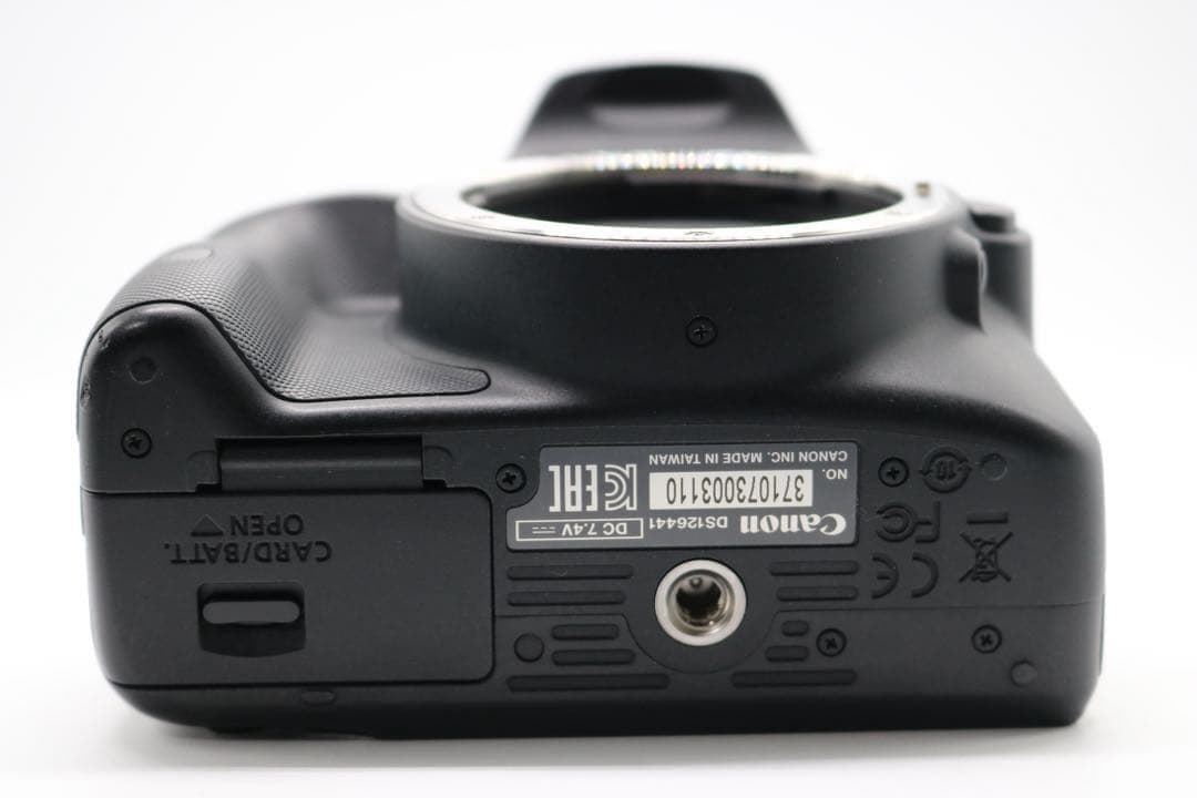 美品 【Canon EOS Kiss X7 ダブルレンズセット】 安心保証あり
