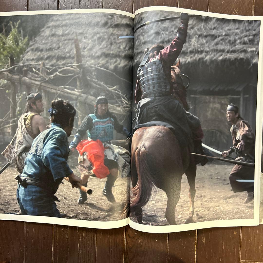 【未使用】CR七人の侍 DVD 大判フォトブック永瀬正敏　田口トモロヲ