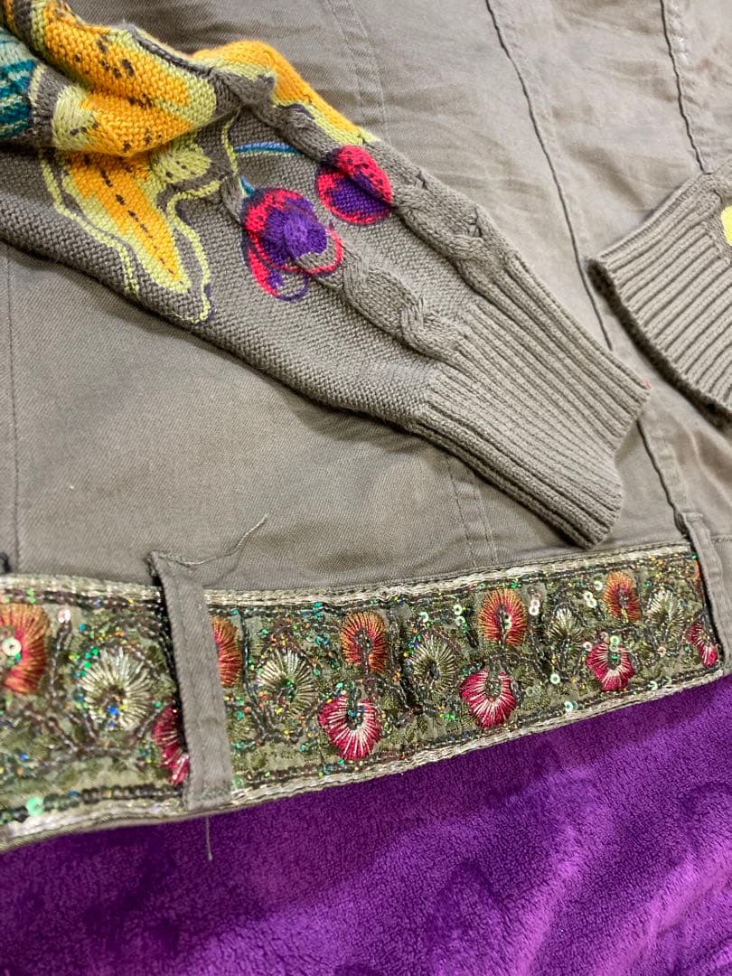 Desigual デシグアル　ジャケット　カーキーグリーン　Gジャン風