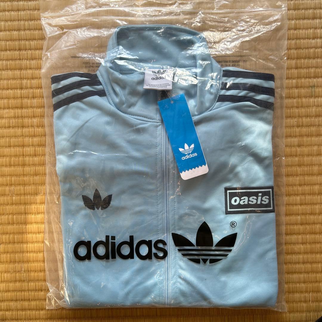 adidas Oasis Firebird TrackTop ライトブルー