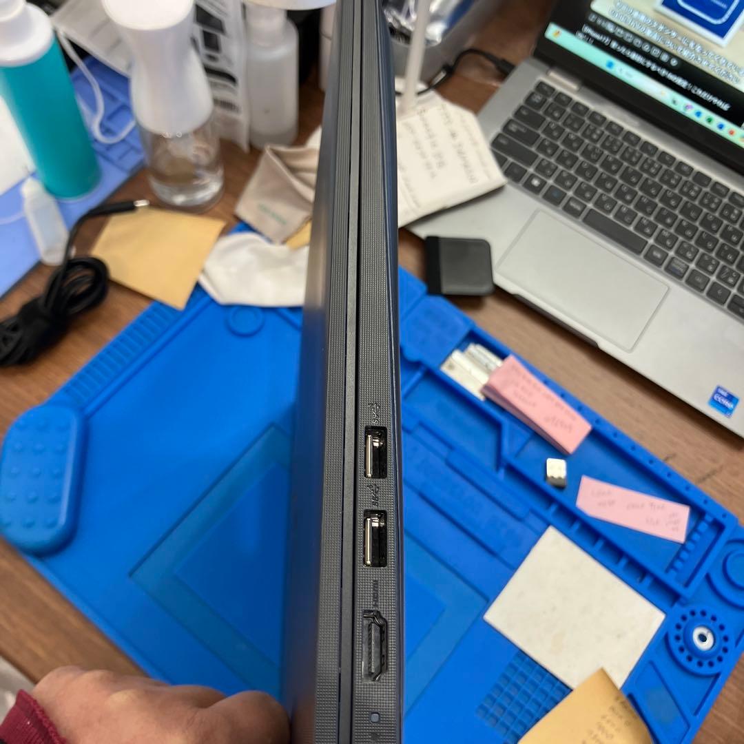 Dell ノートVostro 3520 Intel Core i5 12世代