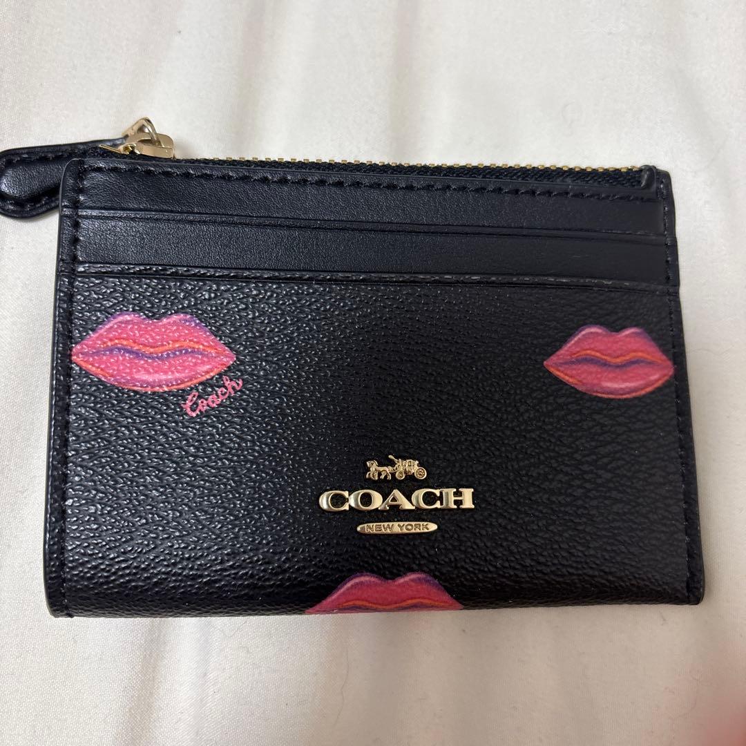 COACH リップ柄二つ折り財布＆パスケース セット