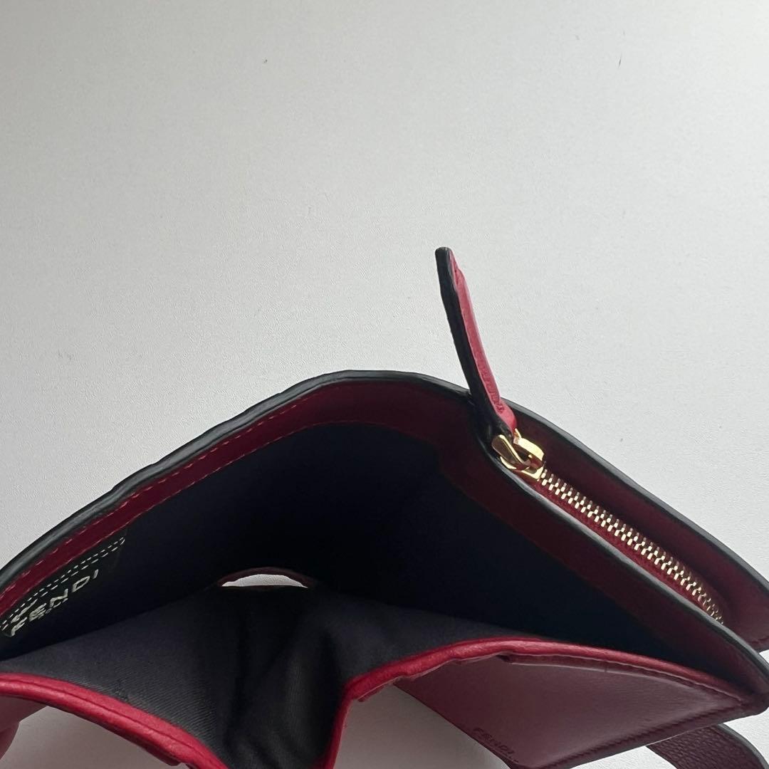 128 極上美品 FENDI フェンディ ズッカ 2つ折り財布