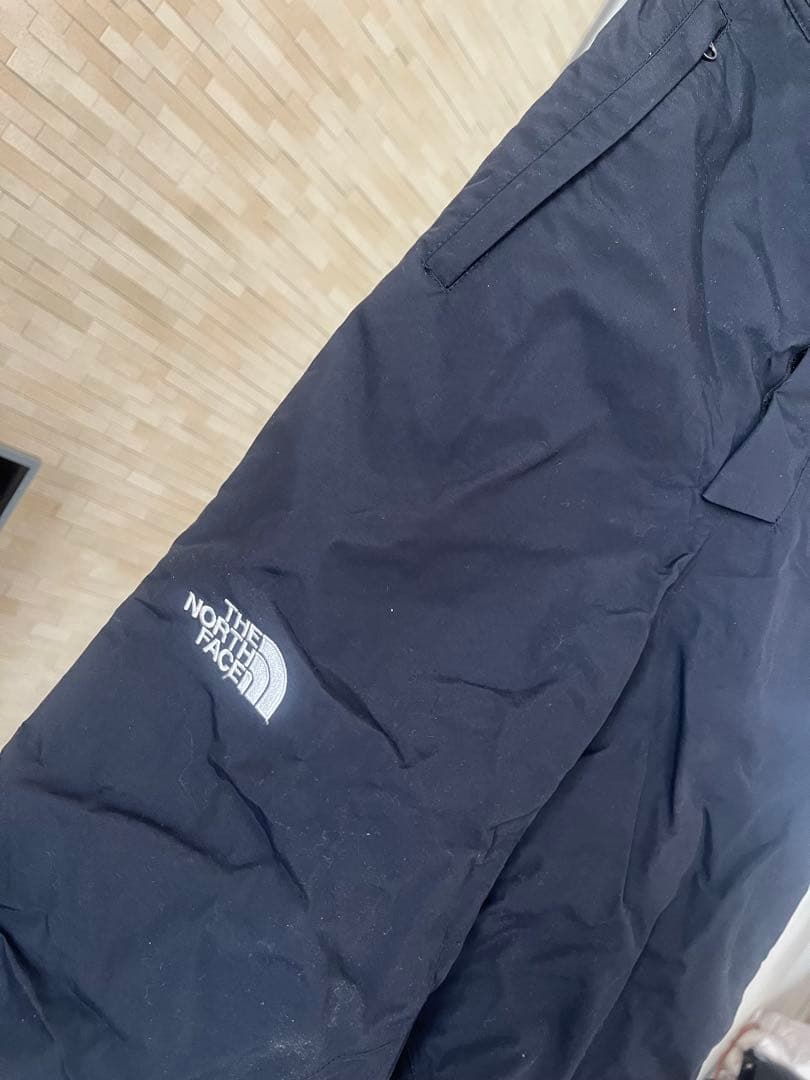 美品　ノースフェイス　スキー　パンツ　スノボ　雪遊び　スキーウェア