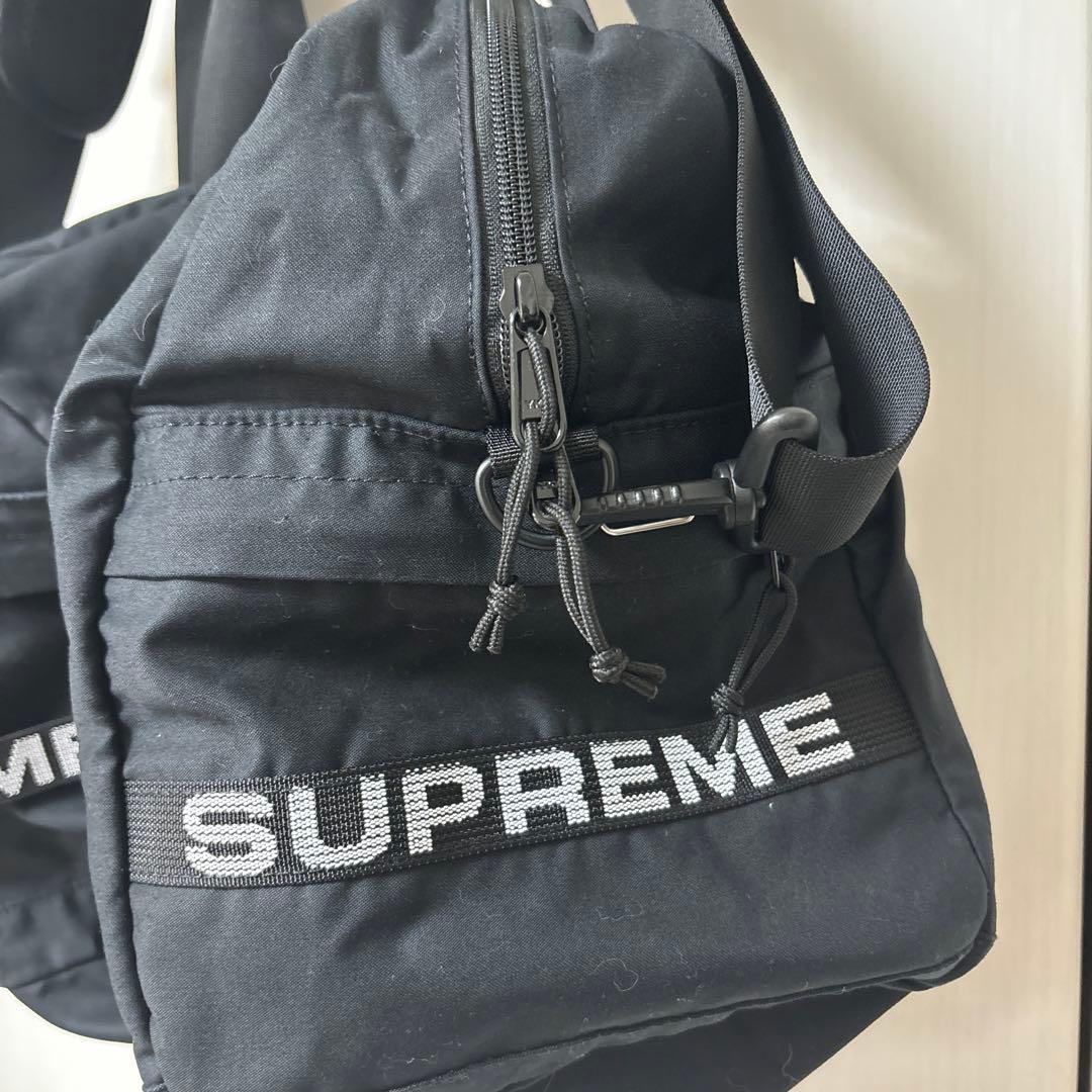 Supreme ダッフルバッグ　ブラック