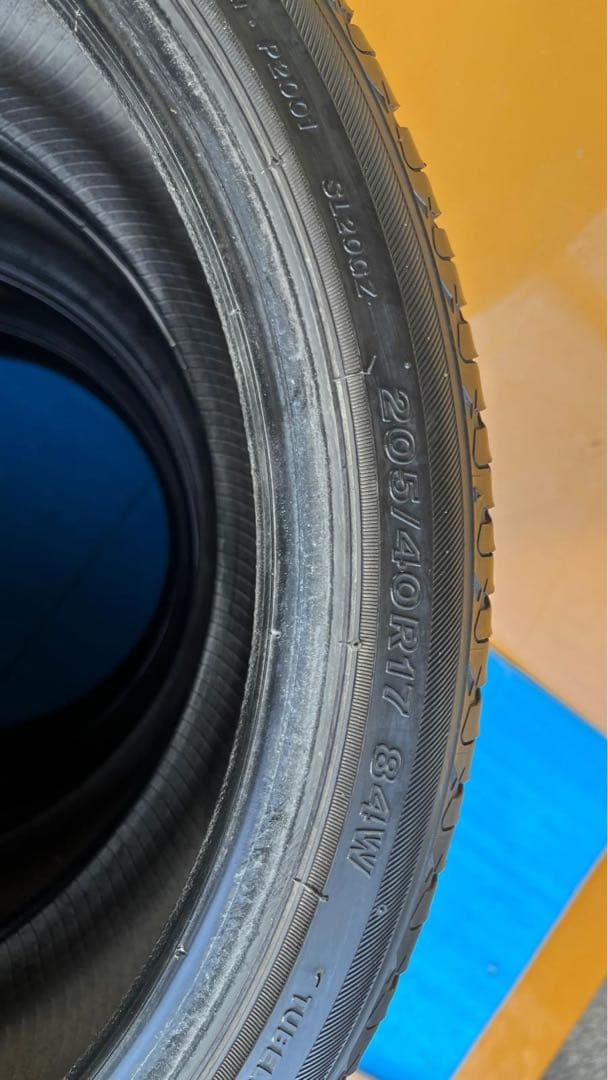 タイヤ・ホイール 205/40R17 84w SEIBERLIN Bridgestone