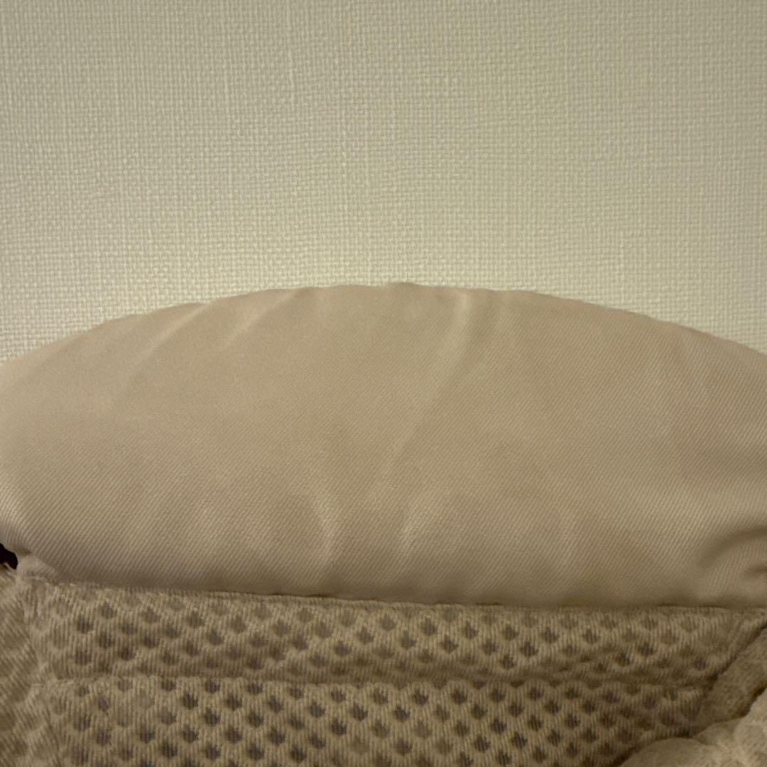 エルゴ　ベージュ メッシュ 抱っこ紐