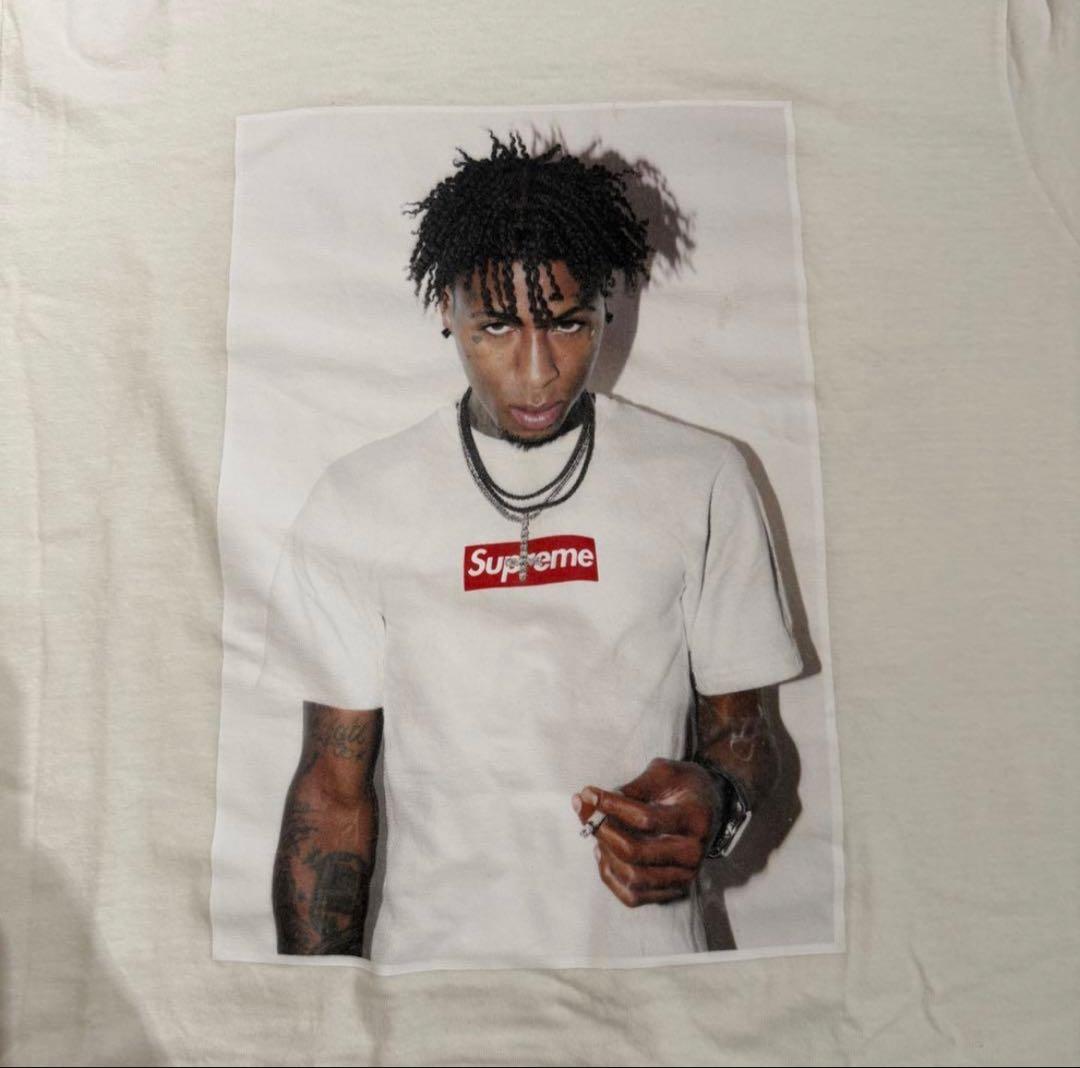 Supreme NBA Youngboy Tシャツ