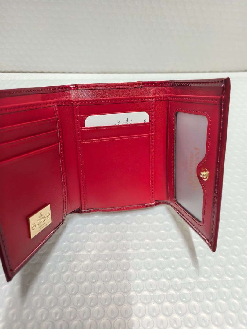 Vivenne Westwood エナメル三つ折り財布 レッド 5115002